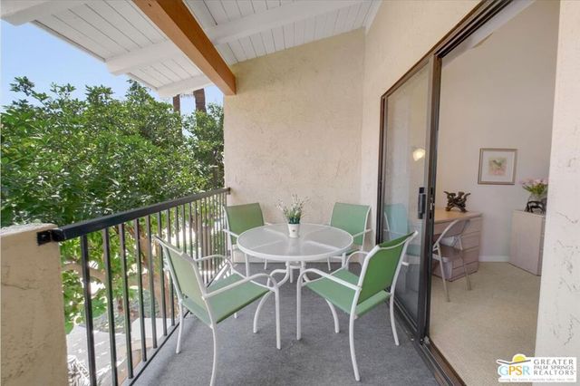 1421 N Sunrise Way 34, Palm Springs, CA 92262