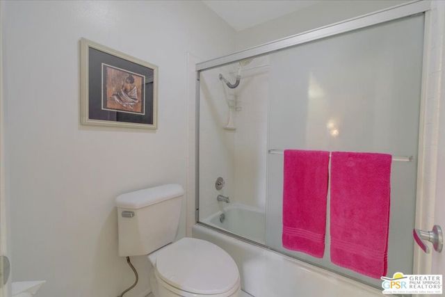 1421 N Sunrise Way 34, Palm Springs, CA 92262