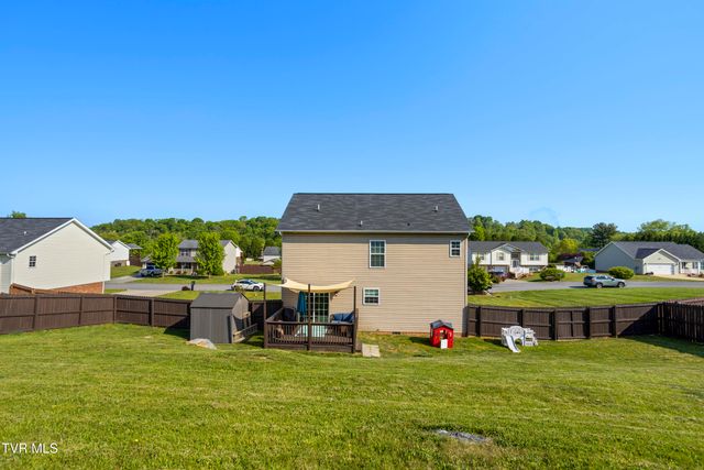2013 Cody Cove, Bluff City, TN 37618