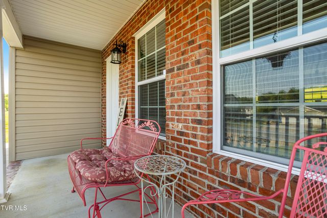 2013 Cody Cove, Bluff City, TN 37618