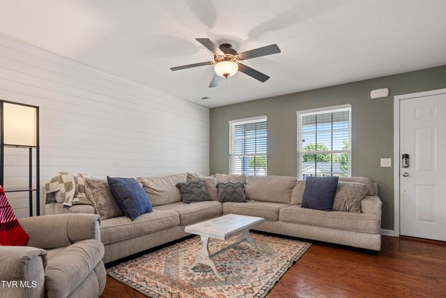 2013 Cody Cove, Bluff City, TN 37618