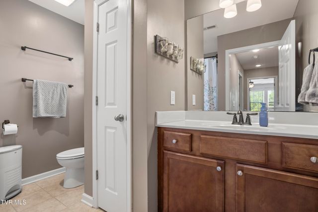 2013 Cody Cove, Bluff City, TN 37618