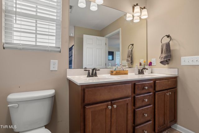 2013 Cody Cove, Bluff City, TN 37618