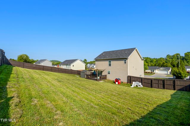 2013 Cody Cove, Bluff City, TN 37618