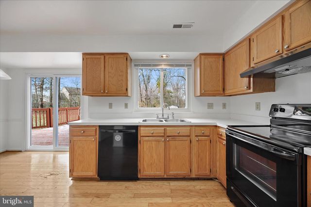 2963 MARSH HAWK DR, Waldorf, MD 20603