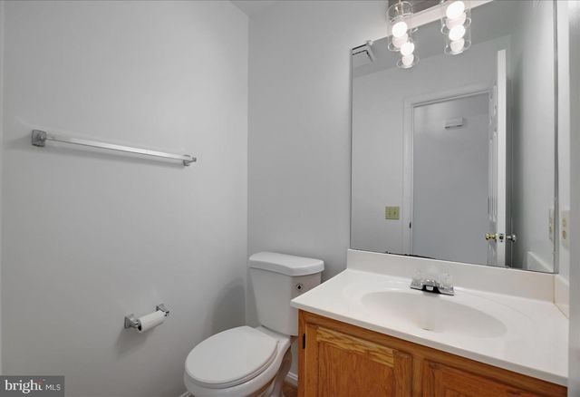 2963 MARSH HAWK DR, Waldorf, MD 20603