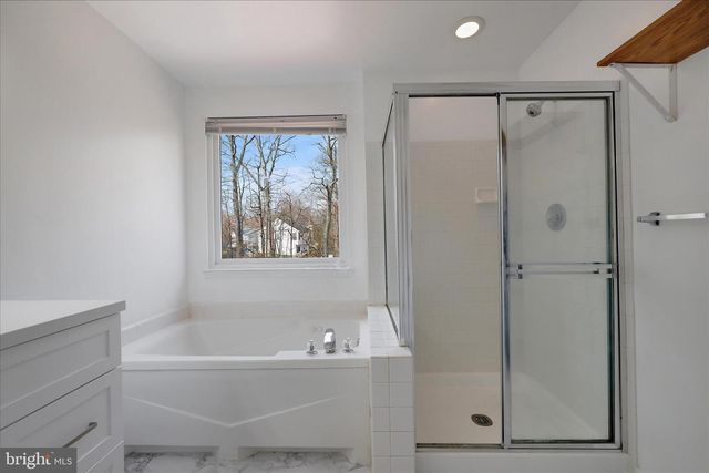 2963 MARSH HAWK DR, Waldorf, MD 20603