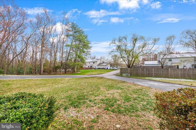 2963 MARSH HAWK DR, Waldorf, MD 20603