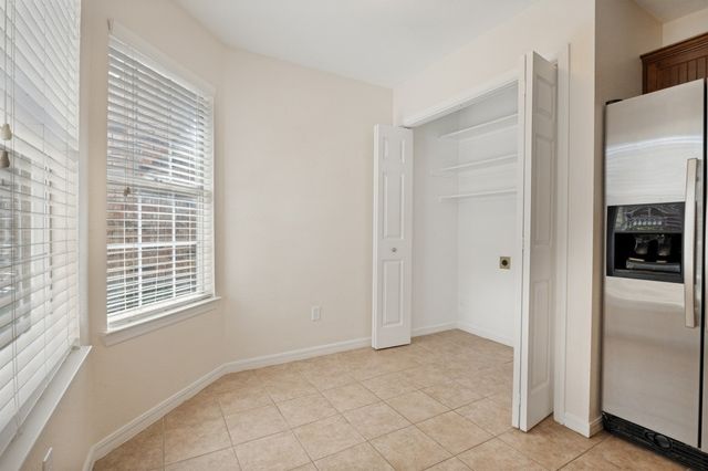 18131 Whispering Gables Lane, Dallas, TX 75287