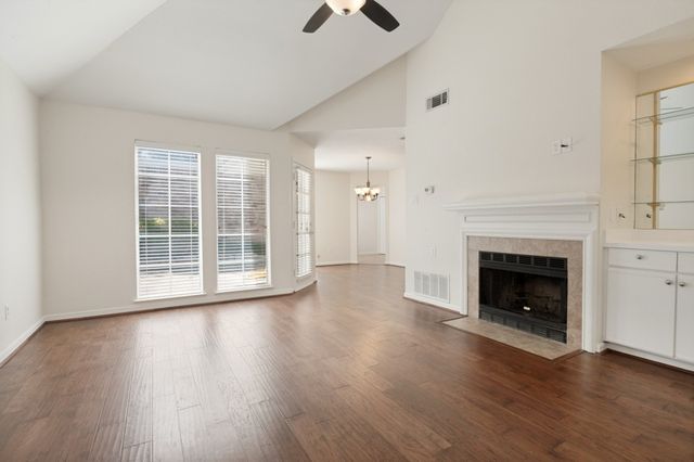 18131 Whispering Gables Lane, Dallas, TX 75287
