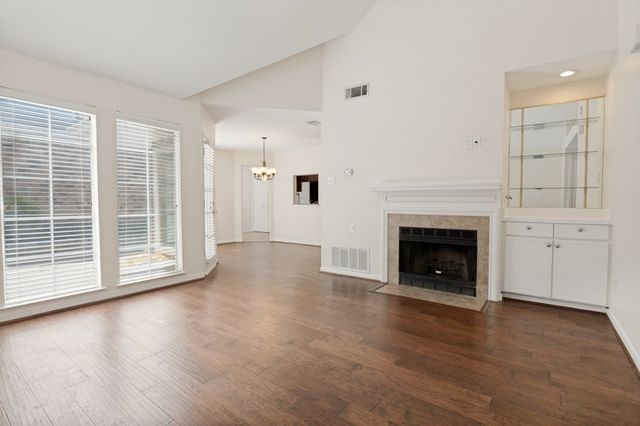 18131 Whispering Gables Lane, Dallas, TX 75287