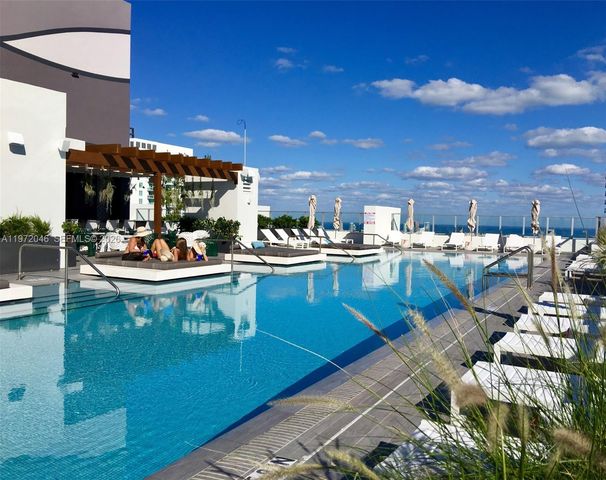 1010 Brickell Ave 3711, Miami, FL 33131