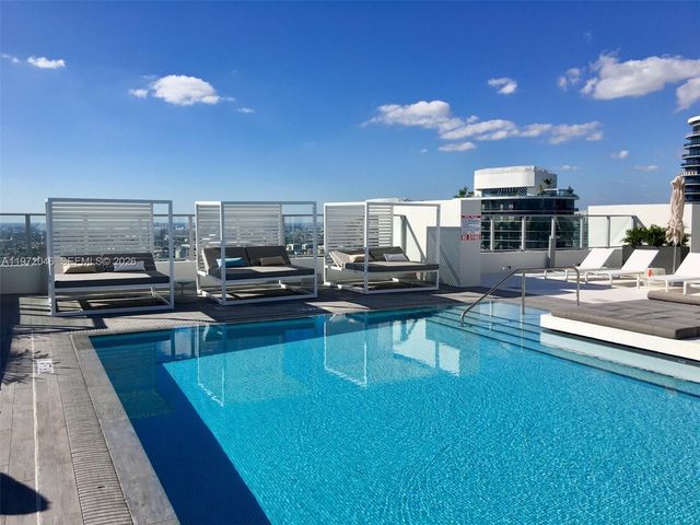 1010 Brickell Ave 3711, Miami, FL 33131