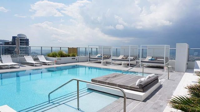 1010 Brickell Ave 3711, Miami, FL 33131