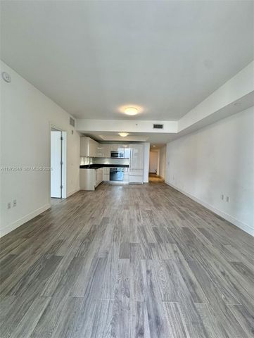 1010 Brickell Ave 3711, Miami, FL 33131