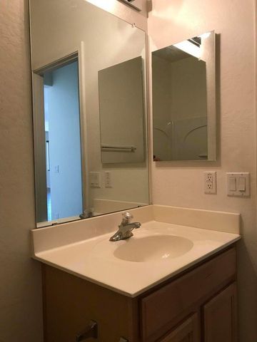 7323 W St Charles Avenue, Laveen, AZ 85339