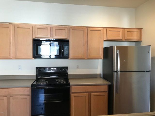 7323 W St Charles Avenue, Laveen, AZ 85339