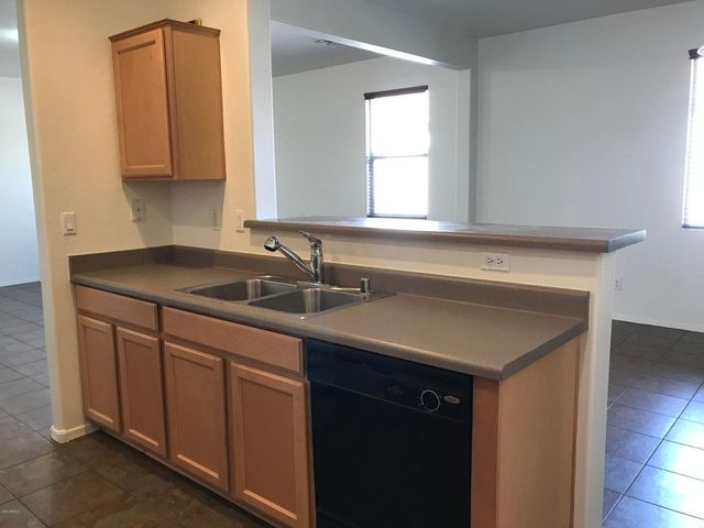 7323 W St Charles Avenue, Laveen, AZ 85339