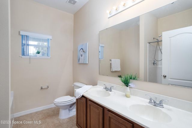 471 Bluefields Street SE, Palm Bay, FL 32909