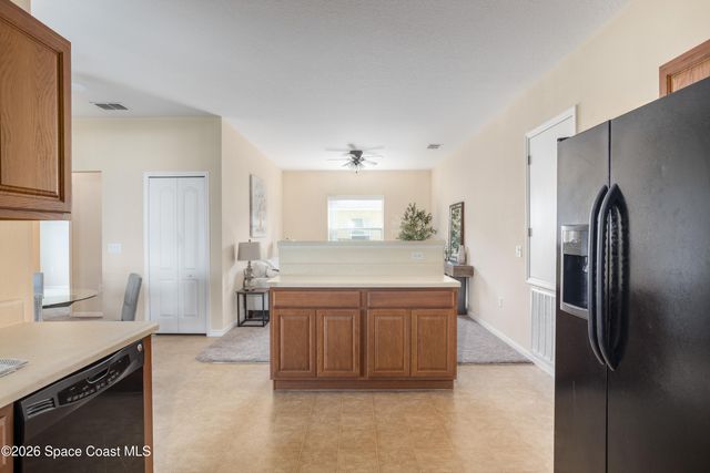 471 Bluefields Street SE, Palm Bay, FL 32909