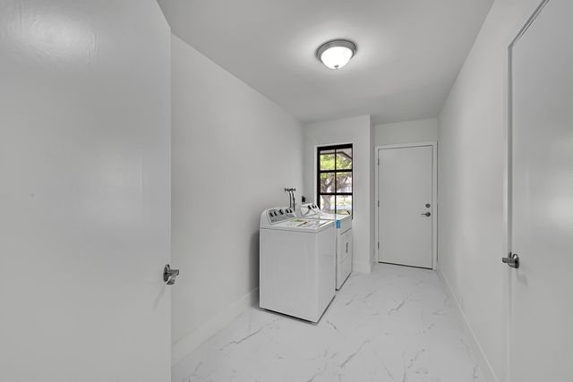 9000 NW 21st Street, Coral Springs, FL 33071