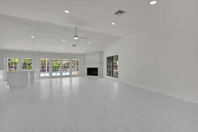 9000 NW 21st Street, Coral Springs, FL 33071