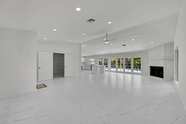 9000 NW 21st Street, Coral Springs, FL 33071