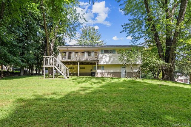 8 Madeline Terrace, Spring Valley, NY 10977