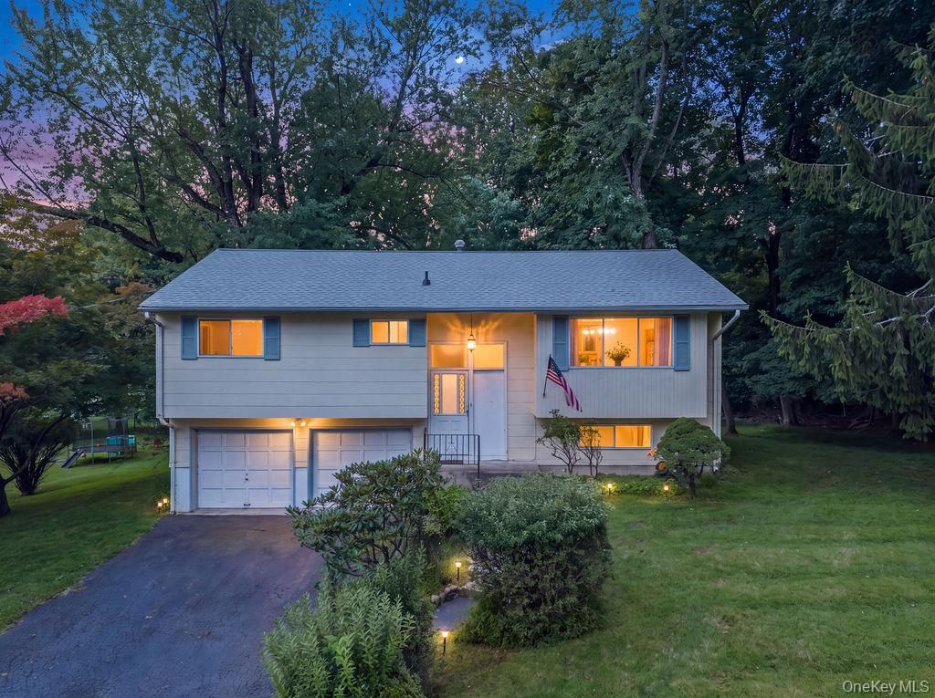 8 Madeline Terrace, Spring Valley, NY 10977 — exterior