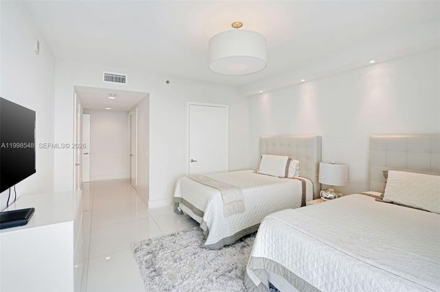 2711 S Ocean Dr 2803, Hollywood, FL 33019