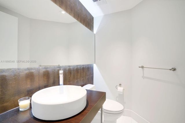 2711 S Ocean Dr 2803, Hollywood, FL 33019