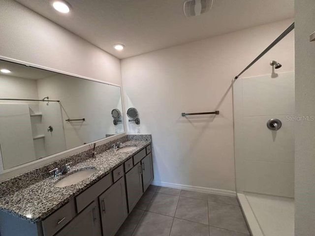 1687 BAY BREEZE DRIVE, St Cloud, FL 34771