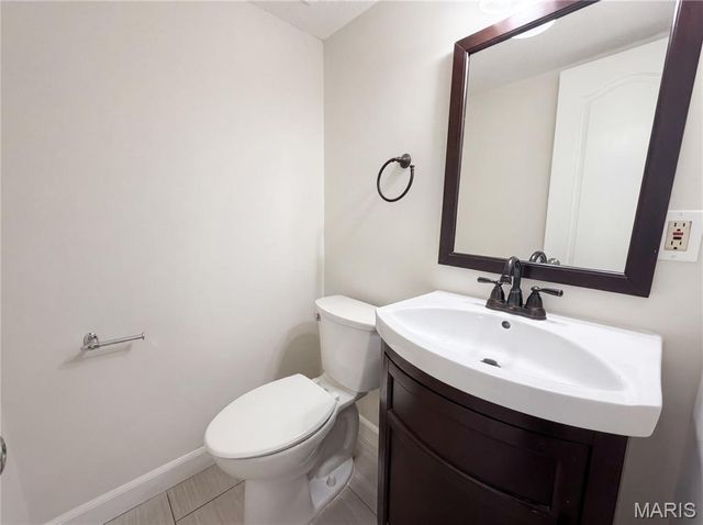 13451 Land O Woods Drive, St Louis, MO 63141