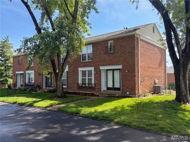 13451 Land O Woods Drive, St Louis, MO 63141