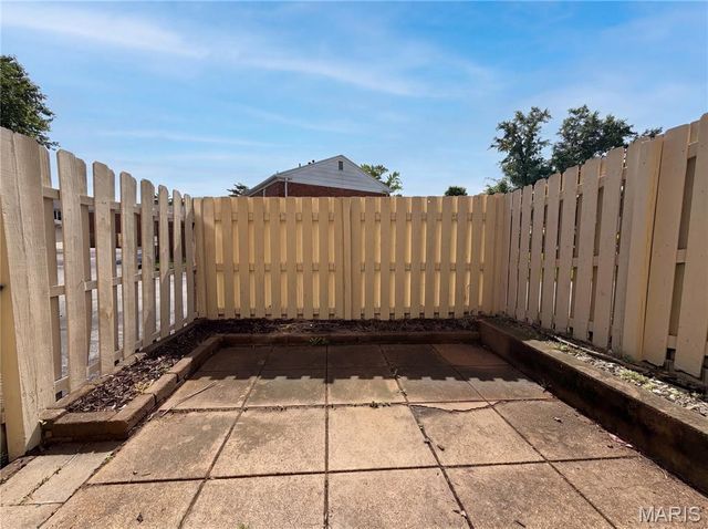 13451 Land O Woods Drive, St Louis, MO 63141