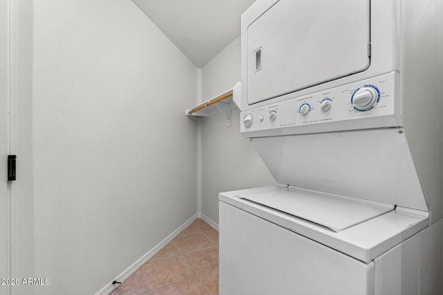 6540 E REDMONT Drive 10, Mesa, AZ 85215