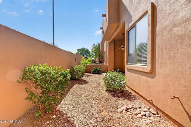 6540 E REDMONT Drive 10, Mesa, AZ 85215
