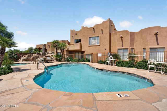 6540 E REDMONT Drive 10, Mesa, AZ 85215