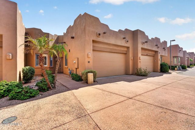 6540 E REDMONT Drive 10, Mesa, AZ 85215