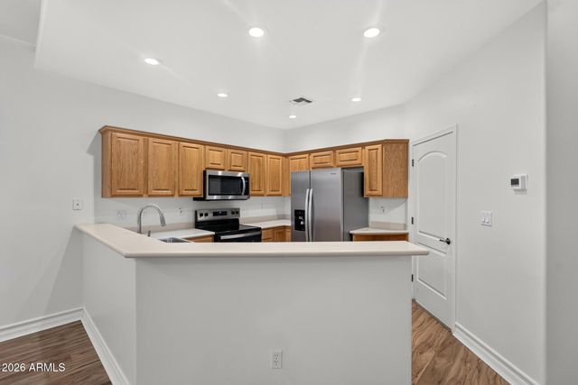 6540 E REDMONT Drive 10, Mesa, AZ 85215