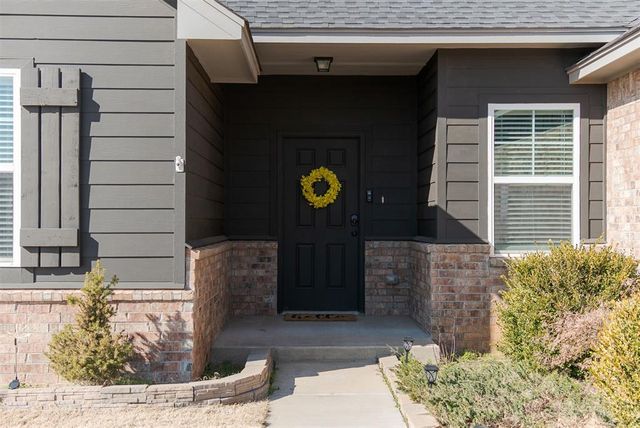 14325 Meadow Ridge Lane, Edmond, OK 73025