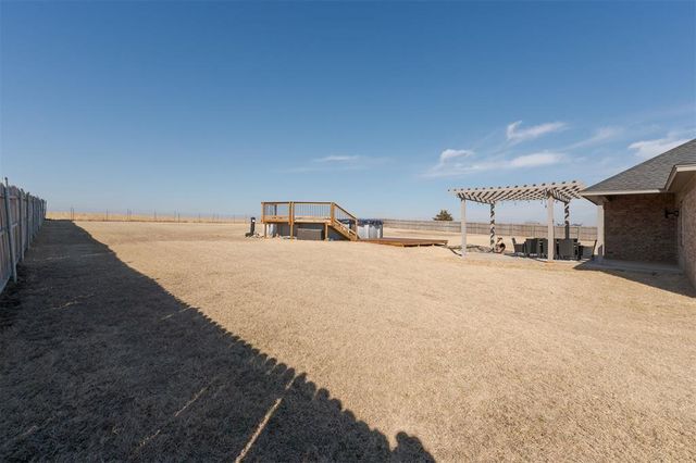 14325 Meadow Ridge Lane, Edmond, OK 73025