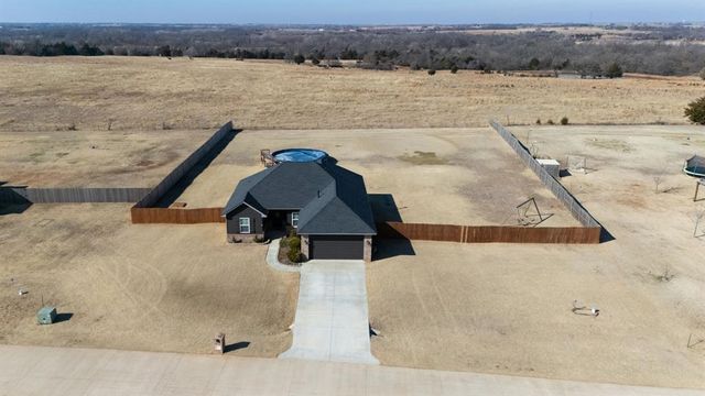 14325 Meadow Ridge Lane, Edmond, OK 73025