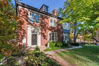 22 Princeton Avenue, University City, MO 63130