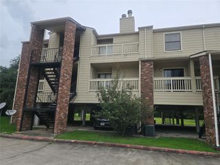 2501 Gulf Freeway 249D, Dickinson, TX 77539