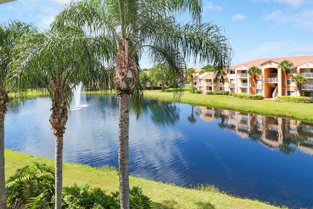 121 SW Palm Dr Apt 306, Port St Lucie, FL 34986