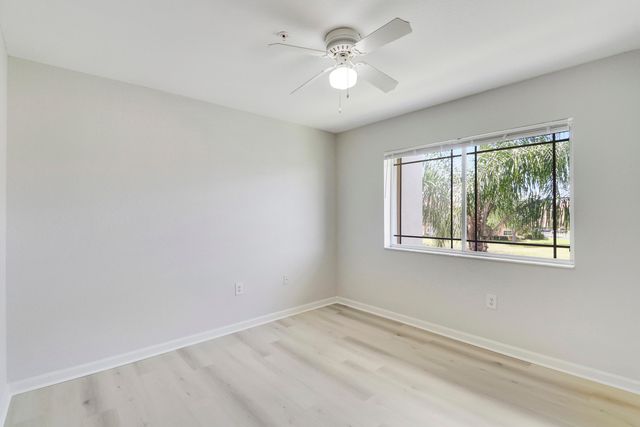 121 SW Palm Dr Apt 306, Port St Lucie, FL 34986
