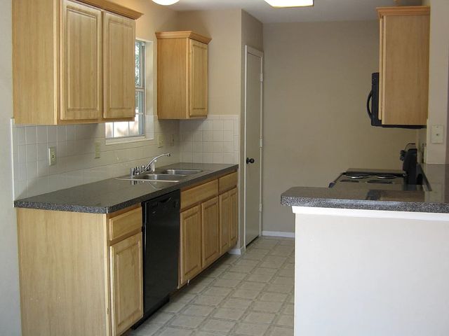 516 Tenison Lane, Mckinney, TX 75069