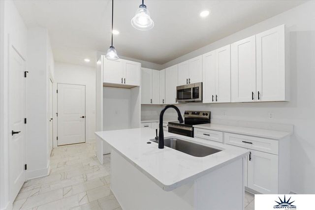 16402 Sumac Street, Bennington, NE 68007