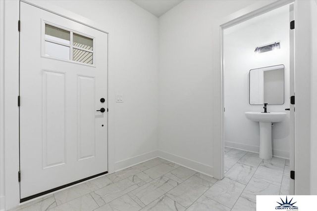 16402 Sumac Street, Bennington, NE 68007